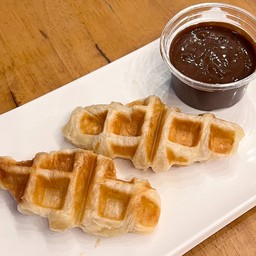 ครอฟเฟิล + ช็อกโกแล็ต