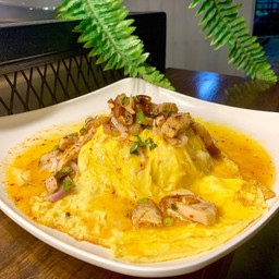 ข้าวไข่ข้น น้ำตกไก่ย่าง