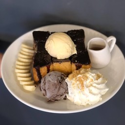 โทสต์ ช๊อกโก้-กล้วย