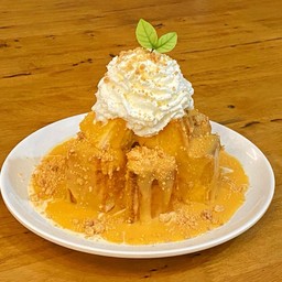 ลาวาโทสต์ ซอสไข่เค็ม