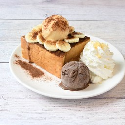 โทสต์ โอวัลติน-กล้วย