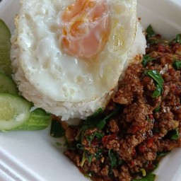 N T กะเพรารสเด็ดฮาลาลฟู๊ด By ซันนี่ (ครัวใต้) นางลิ้นจี่ ซอย2