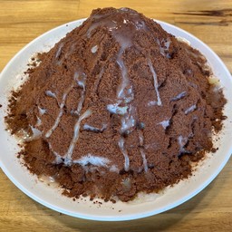 บิงซู ขนมปังโอวัลตินภูเขาไฟ