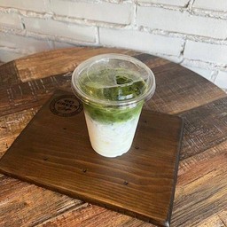 ICE MATCHA LATTE