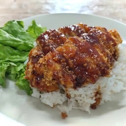 ข้าว หน้าไก่ ซอสบาร์บีคิว