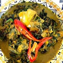 แกงคั่วหอยโข่ง