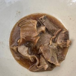 13.หมูตุ๋น