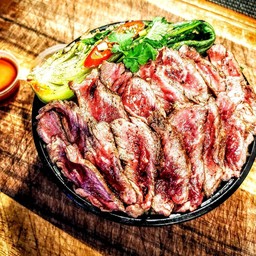 !!JUMBOx2!!ข้าวหน้าเนื้อล้นกล่องวากิวDry-aged(ฟรีไข่ดอง1ใบ)