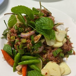 ก้อยเนื้อ