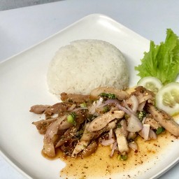 ข้าวน้ำตกไก่ย่าง