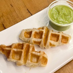 ครอฟเฟิล + สังขยาใบเตย