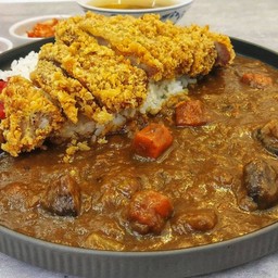 ข้าวแกงกะหรี่หมูทอด