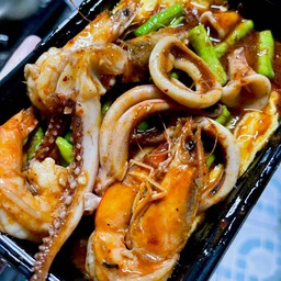 ข้าวพริกแกงทะเล