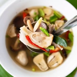 ต้มแซบเห็ดรวม