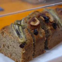 BANANA BREAD