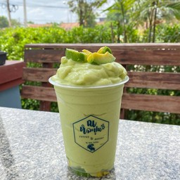 อโวคาโด้นมสดน้ำผึ้งปั่น