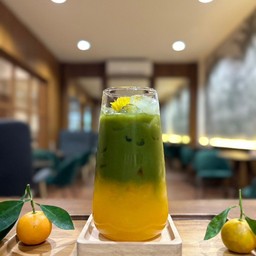 เขียวเหนี่ยวทรัพย์ (มัทฉะ ส้มคั้นสด ยูสุ)