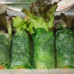 สลัดโรลยำสาหร่าย