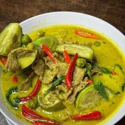 แกงเขียวหวานเนื้อ