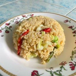 ข้าวผัดไข่+ไก่+กระหล่ำปี