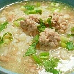 ข้าวต้มเครื่อง