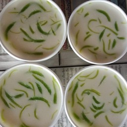 วุ้นหน้ากะทิลอดช่อง