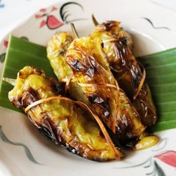 พริกปิ้งยัดใส้ (เฉพาะเสาร์-อาทิตย์)