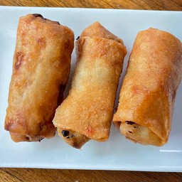 ปอเปี๊ยะในสวน