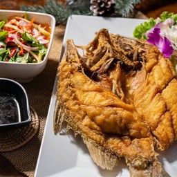 ปลากระพงทอดน้ำปลา