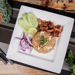ข้าวผัดกากหมูไข่เค็ม