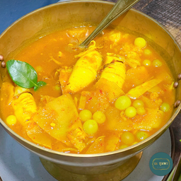 แกงเหลือง(แกงส้มใต้) ไข่ปลาริวกิว&หมึกไข่