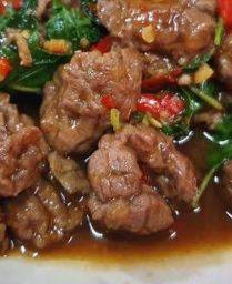 กะเพราน่องลาย(กับข้าว)