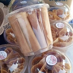 เนยนมกรอบ