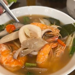 ต้มยำทะเล(กุ้ง ปลา หมึก)