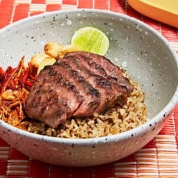 ข้าวผัดมันเนื้อและเซอร์ลอยส์สเต็ก