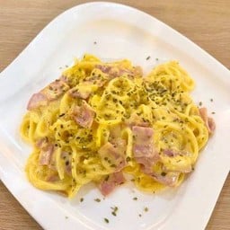 สปาเก็ตตี้คาโบนาร่าแฮม
