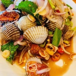 ยำหอยแครง