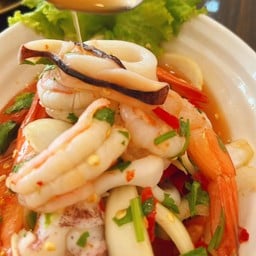 ยำทะเล(ยำไทย)