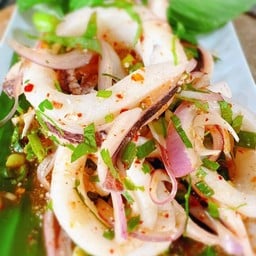 ลาบปลาหมึก