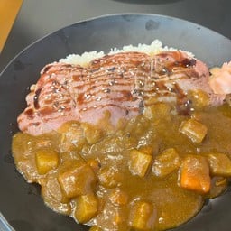 ข้าวแกงกะหรี่เนื้อ(เดลิเวอรี่)