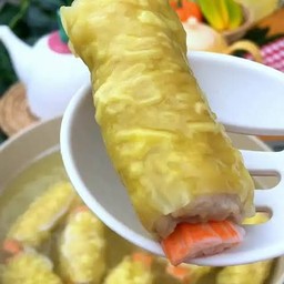 เกี๊ยวหมูเด้งใส้ปูอัด