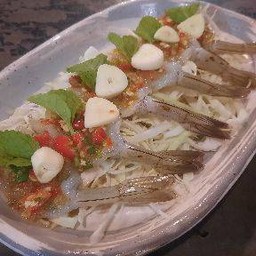 กุ้งแช่น้ำปลา