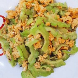 มะระหวานผัดไข่(ราดข้าว) ไม่ใช่มะระที่ขมๆนะ