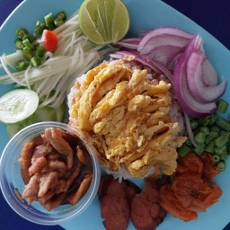 ข้าวคลุกกะปิ