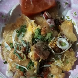 ไก่ทอดขนมจีนยายหลวยหลังอำเภอโชคชัย