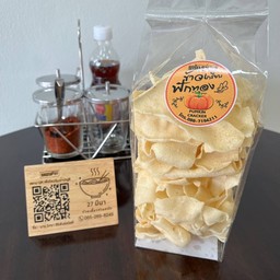 ข้าวเกรียบเห็ดหอมฟักทอง