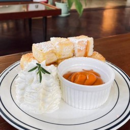 โทสต์สังขยาชาไทย