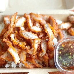 ข้าวหมูทอดพี่เจ