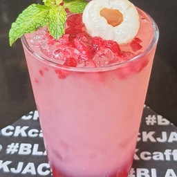 Raspberry  Lychee Sparkling (ราสเบอร์รี่ลิ้นจี่สปาร์คกลิ้ง)