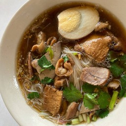ก๋วยจั๊บป้ารัตน์